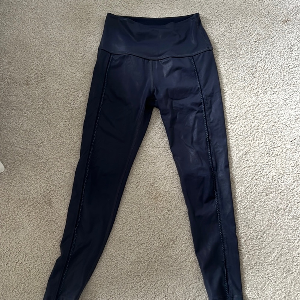 Beyond Yoga Navy leggings